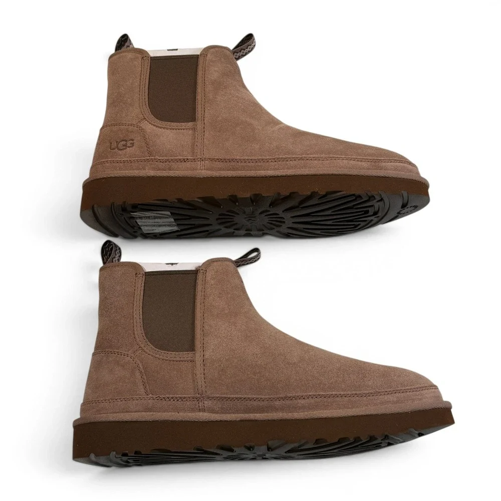 UGG Neumel Chelsea Boots Chestnut Suede Ankle 1121644 Mens 11 New